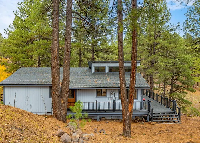 Villa Forest Retreat Overlooking A Meadow Pond Flagstaff